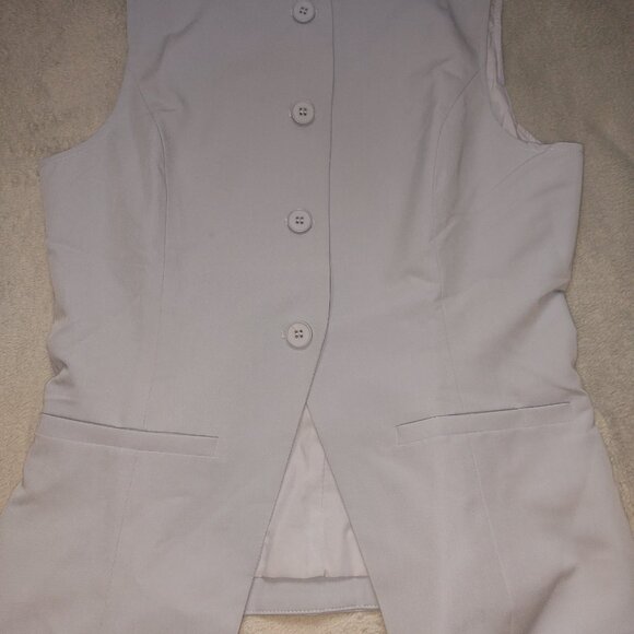 Woven Boat Neck Solid Button Vest - Picture 4 of 7